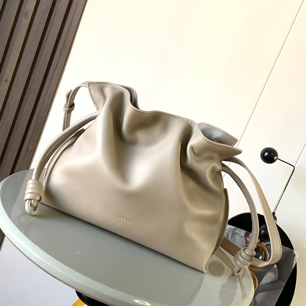 LOEWE Medium Flamenco clutch in nappa calfskin(HIGH-END GRADE)