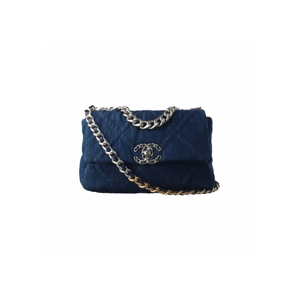 CHANEL 19 Handbag