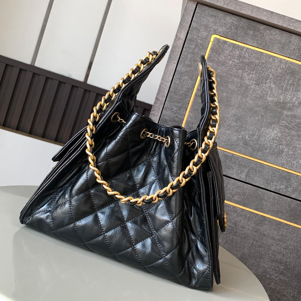 CHANEL 25 Small Handbag(high-end grade)