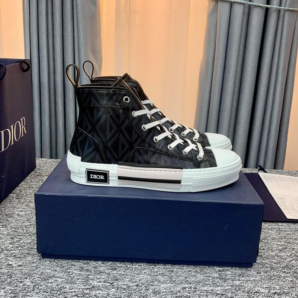 B23 HIGH-TOP SNEAKER