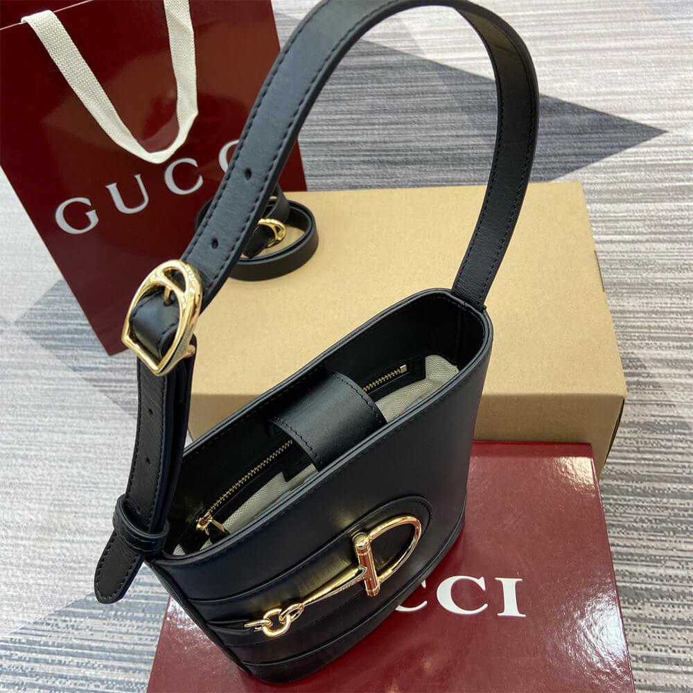 Gucci 73 mini bucket bag