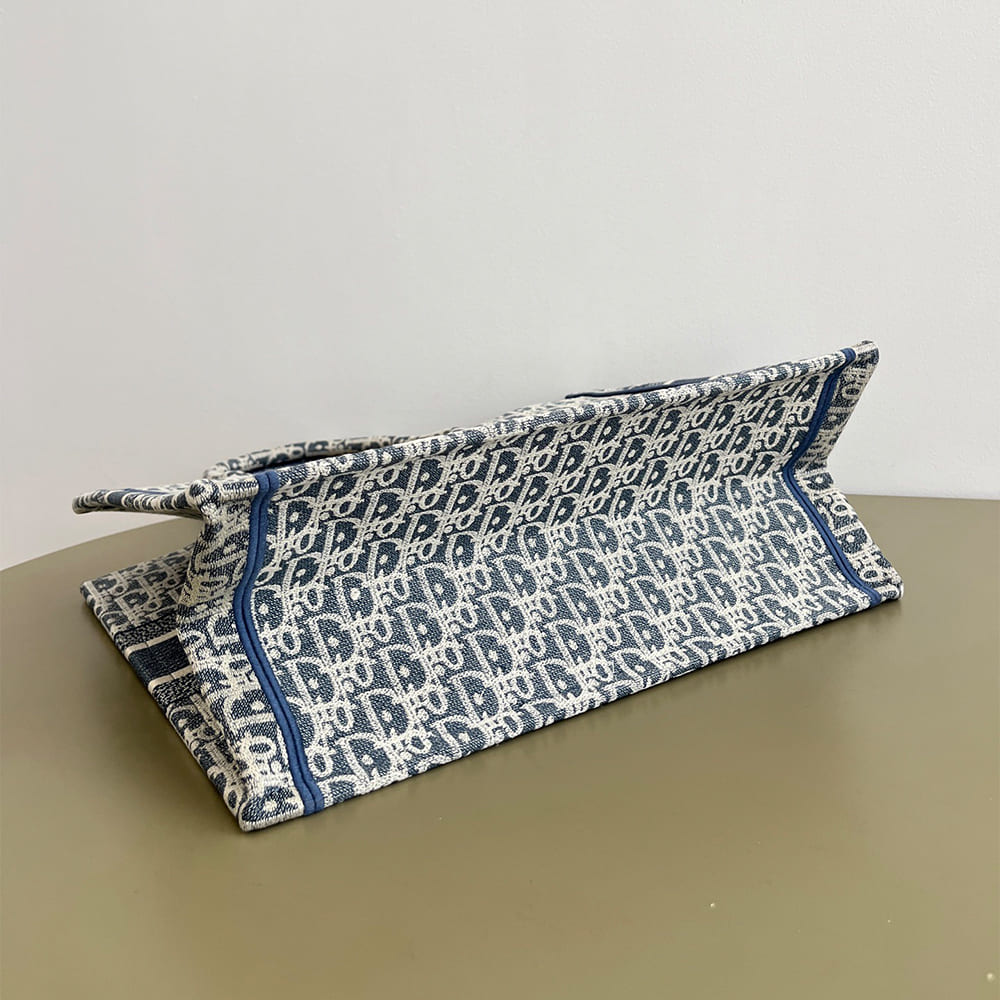 Dior Medium Dior Book Tote