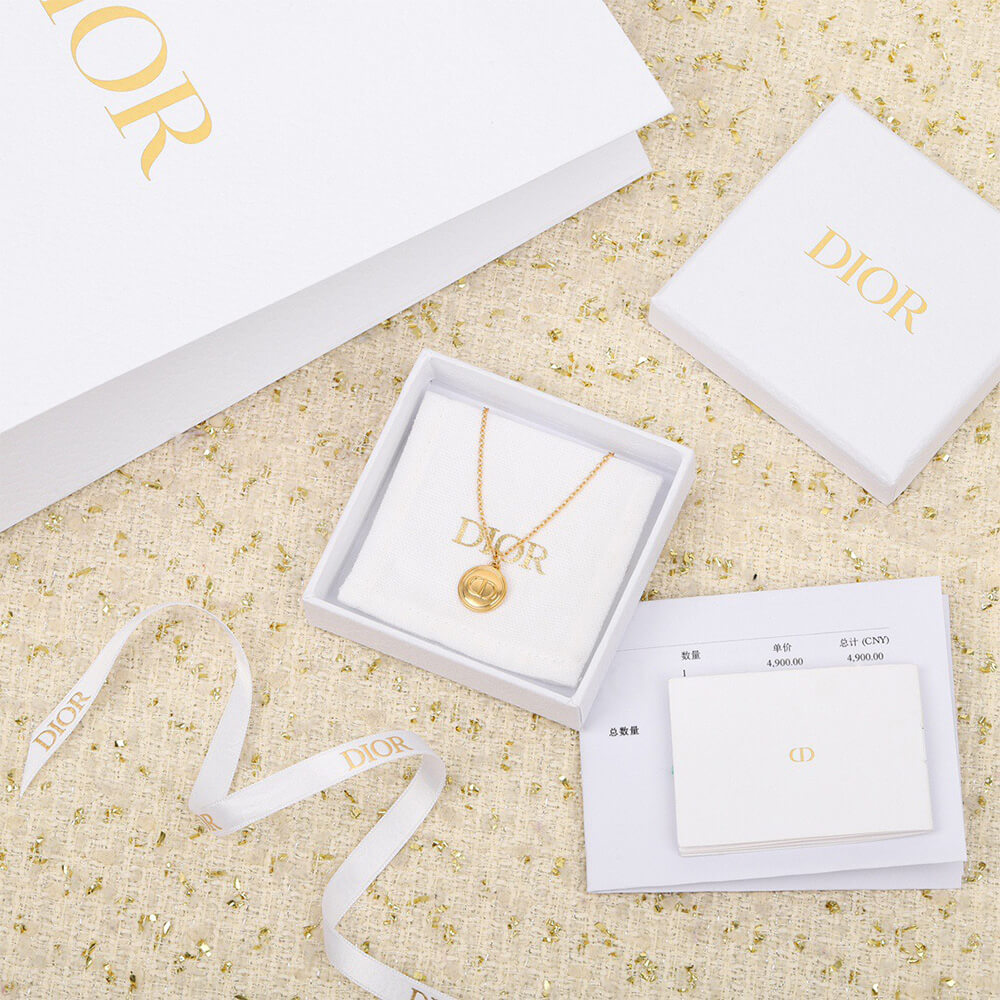 DIOR NECKLACE