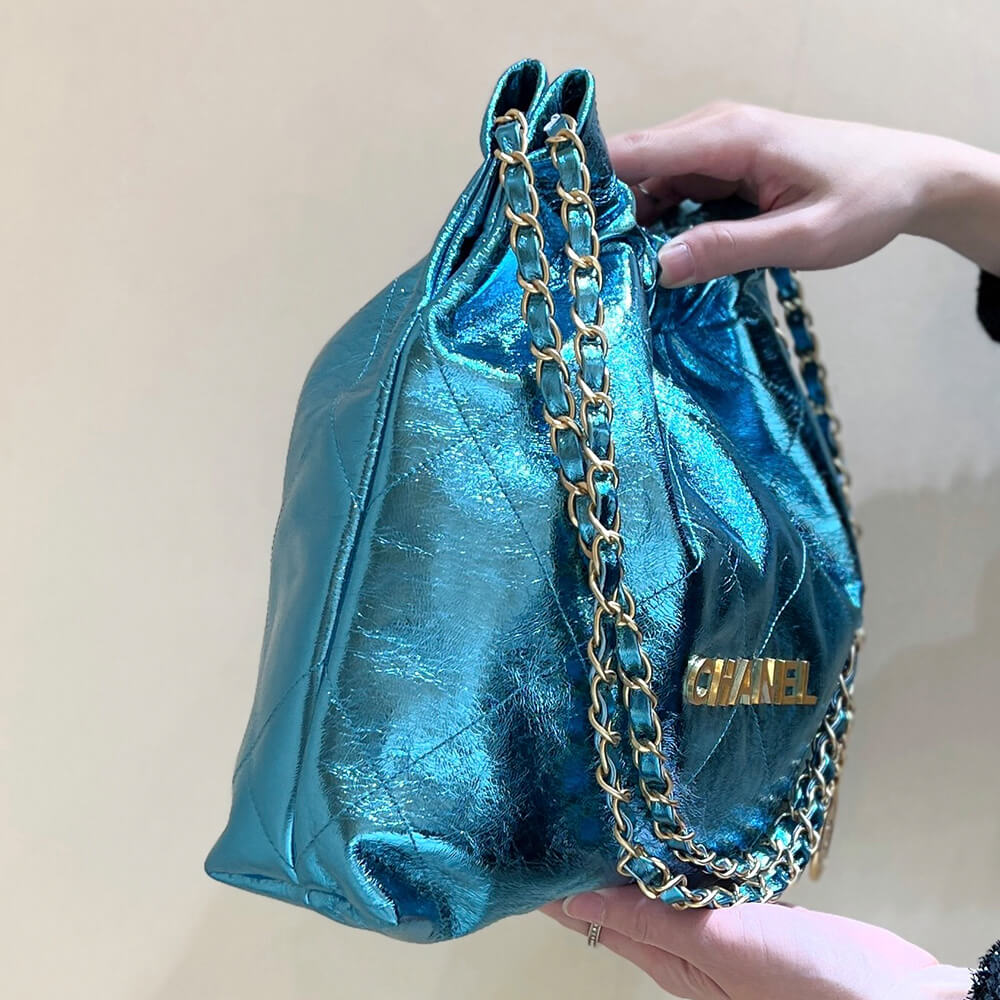 CHANEL 22 SMALL HANDBAG(high-end grade)